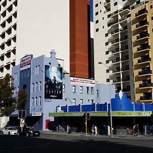 Wallaby Backpackers - Note - Valid Passport Required To Check In - , Perth Australien